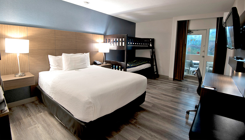 Victoria Inn Winnipeg hotel guest room — pool-side